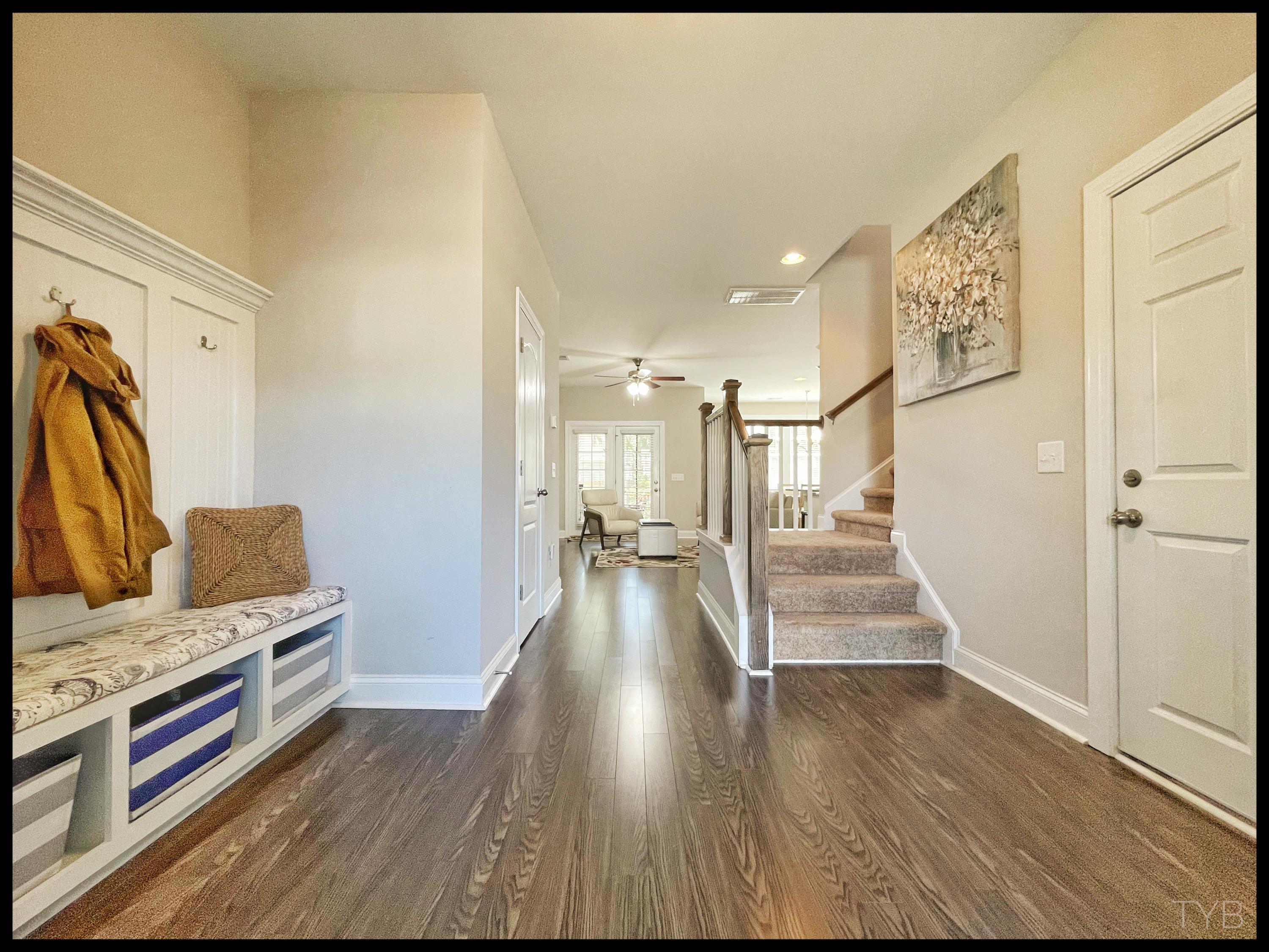 4145 Rigsby Lane Charleston, SC 29414 - Photo 3 of 23 Foyer