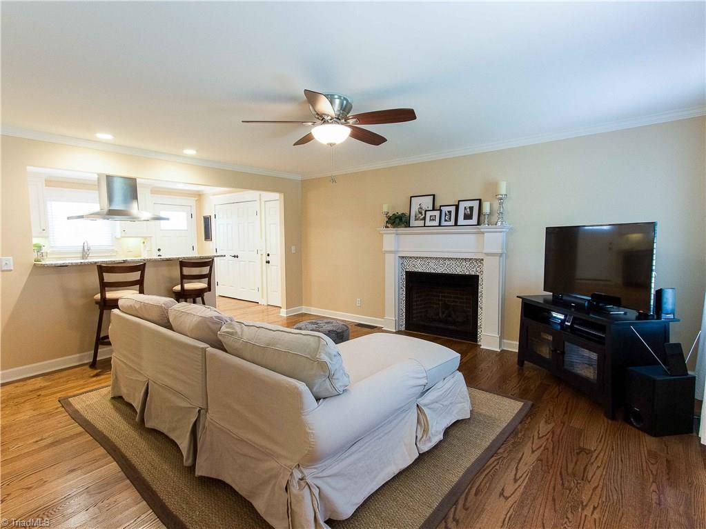 4966 Murray Road Winston-Salem, NC 27106 - Photo 3 of 27 Gallery Image 3