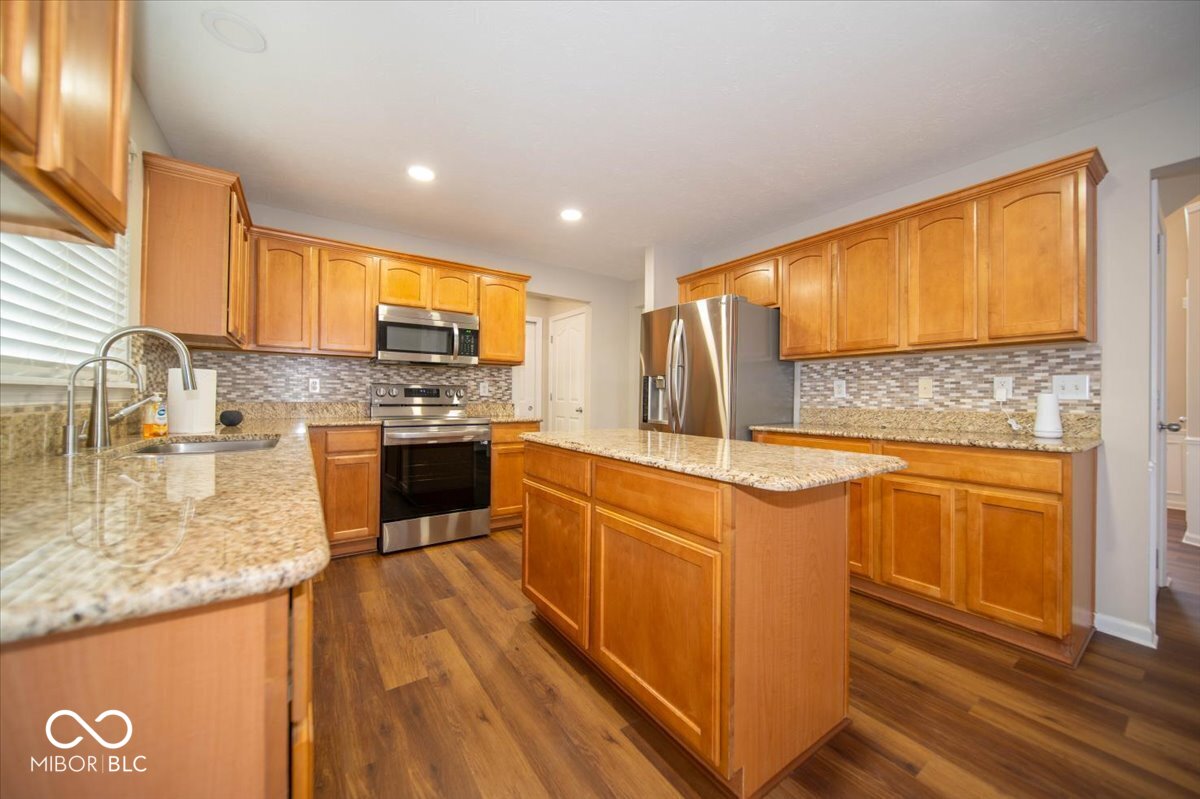 11938 Cabri Lane Fishers, IN 46037 - Photo 11 of 22