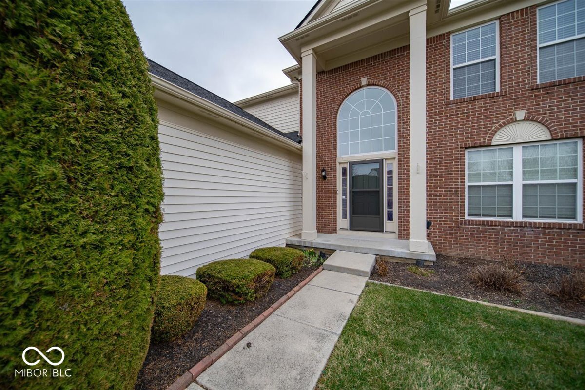 11938 Cabri Lane Fishers, IN 46037 - Photo 4 of 22
