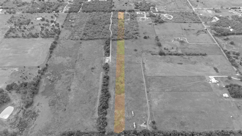 870 Wagoner Road Waco, TX 76705 - Photo 9 of 26 Drone / aerial view