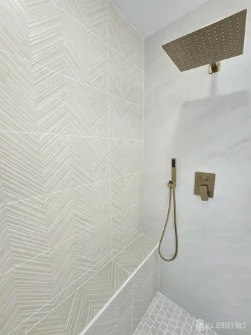 $569,900 | 28 Rothwell Drive, Monroe Township, NJ 08831