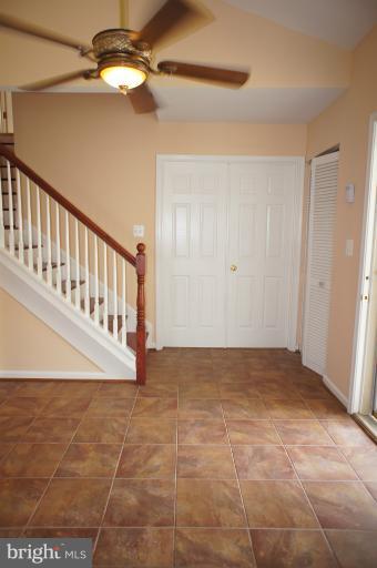 134 South Fox Road Sterling, VA 20164 - Photo 3 of 25 Foyer