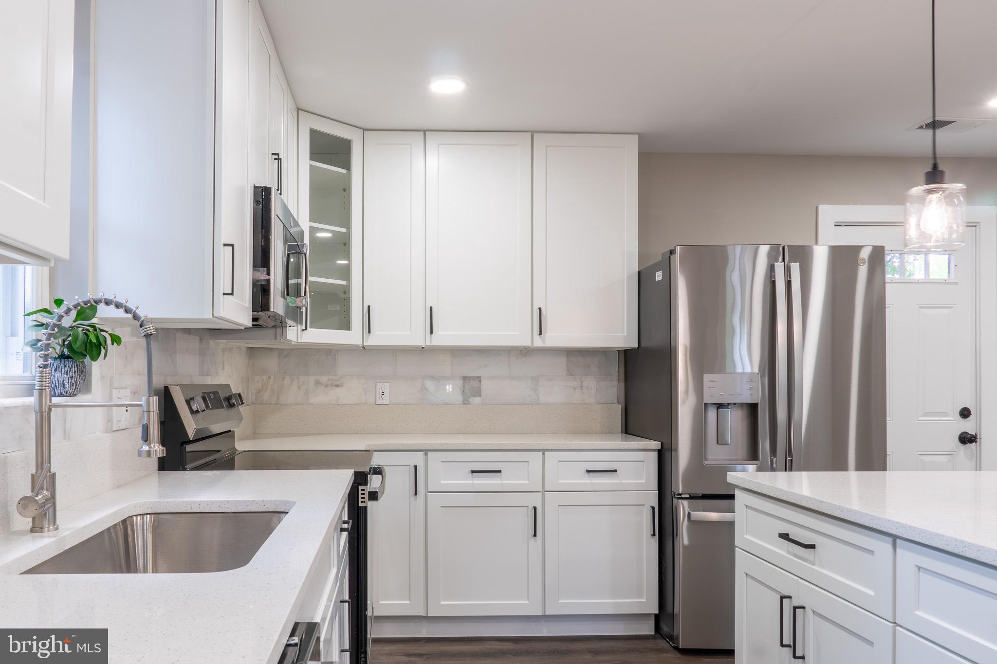 9208 Lanham Severn Road Lanham, MD 20706 - Photo 17 of 24