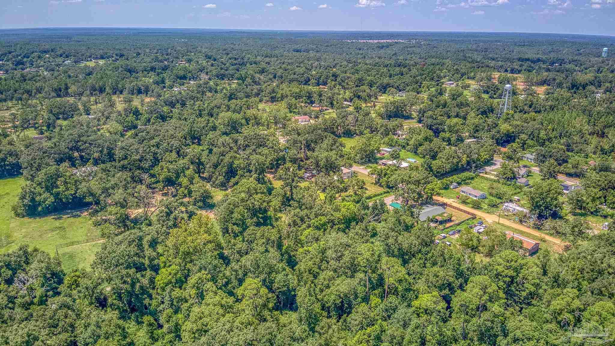 1370 Virecent Road Cantonment, FL 32533 - Photo 12 of 24