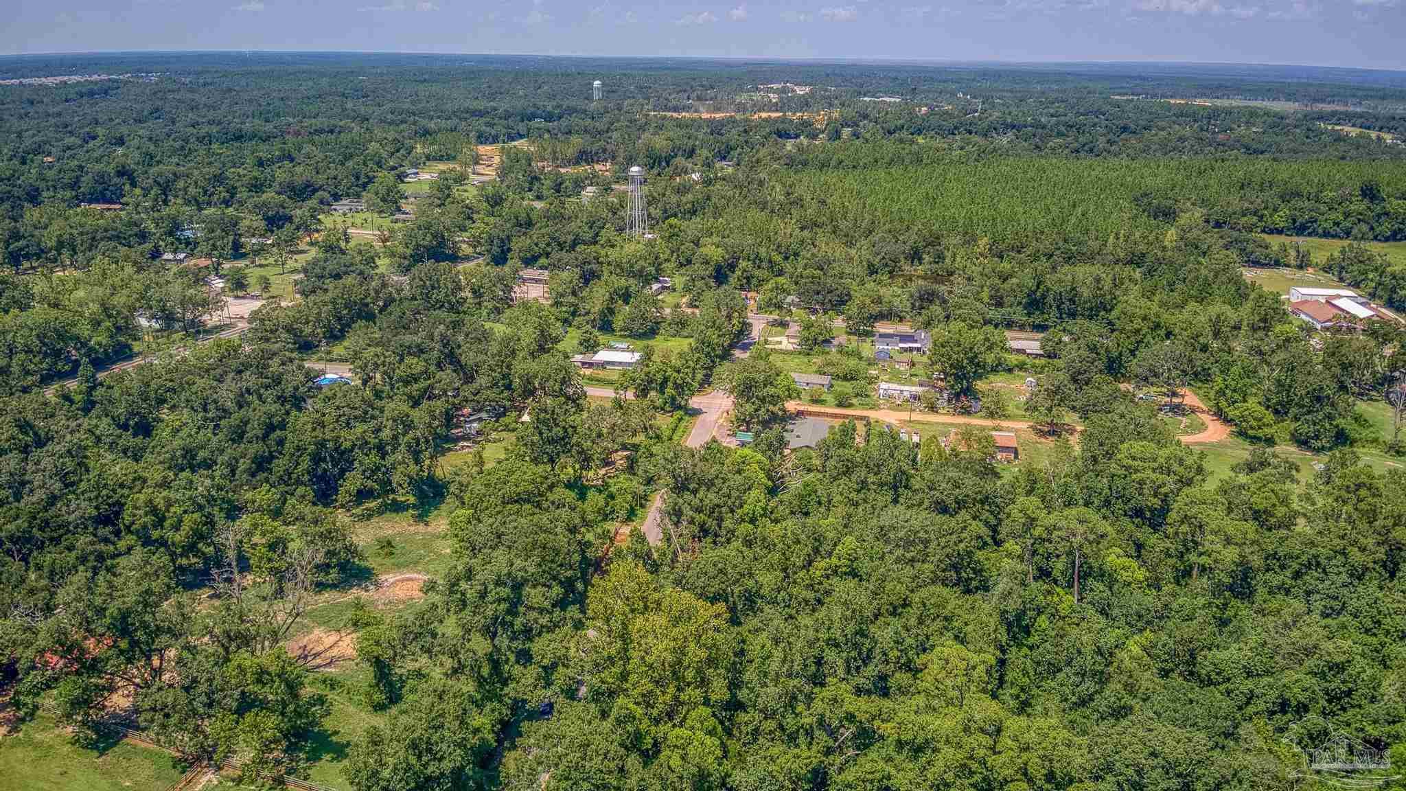 1370 Virecent Road Cantonment, FL 32533 - Photo 13 of 24