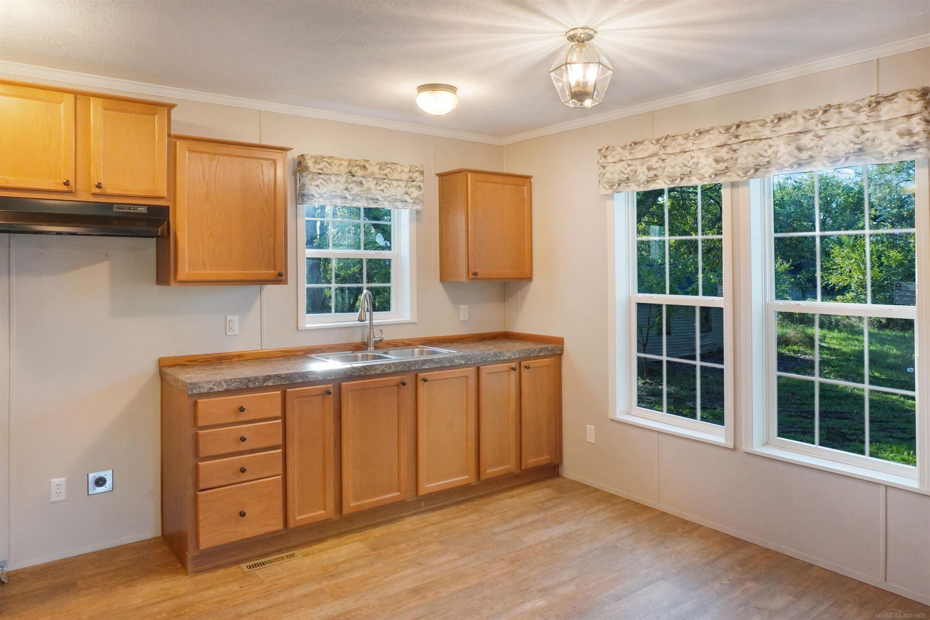 8910 Jorden Road Yale, MI 48097 - Photo 7 of 40 Gallery Image 7