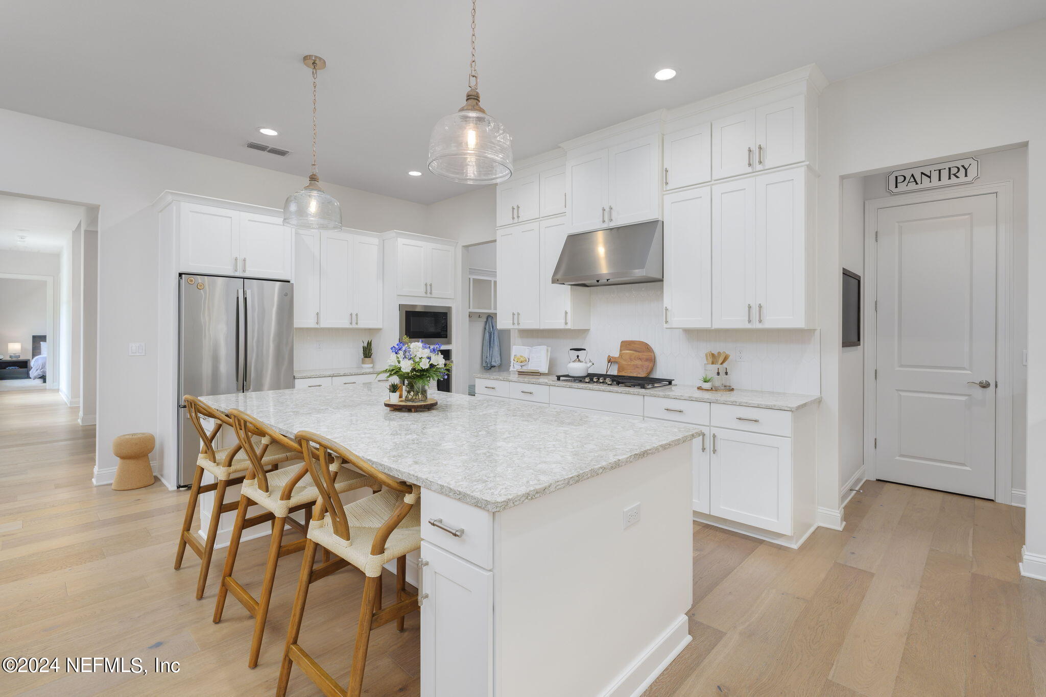 50 Littlewood Road Ponte Vedra, FL 32081 - Photo 11 of 76 Kitchen and Island