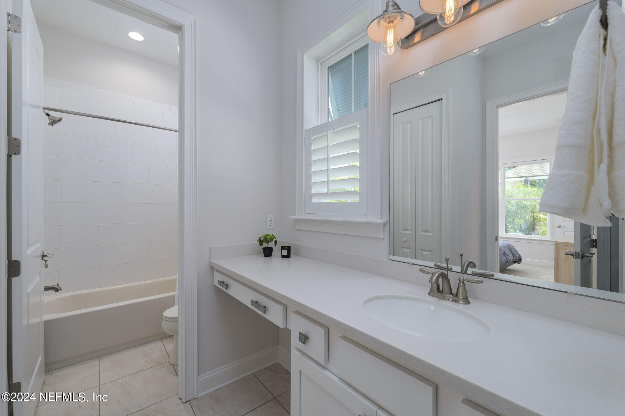 50 Littlewood Road Ponte Vedra, FL 32081 - Photo 29 of 76 Jack and Jill Bathroom