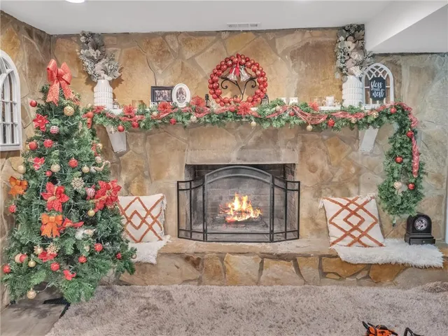 a picture of a bench in front of a wall