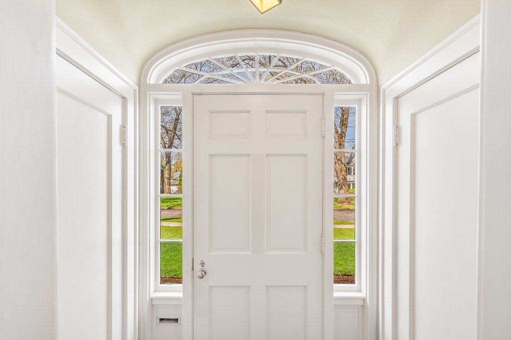 19 Chatham Road Longmeadow, MA 01106 - Photo 3 of 41 Gallery Image 3