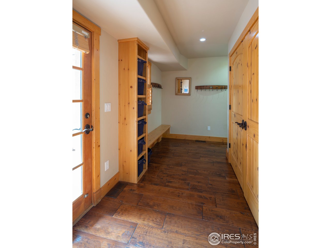 7088 Indian Peaks Trail Boulder, CO 80301 - Photo 30 of 40 Mudroom