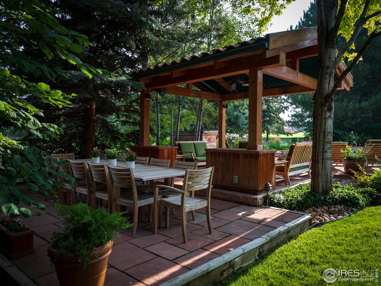 7088 Indian Peaks Trail Boulder, CO 80301 - Photo 35 of 40 Outdoor dining