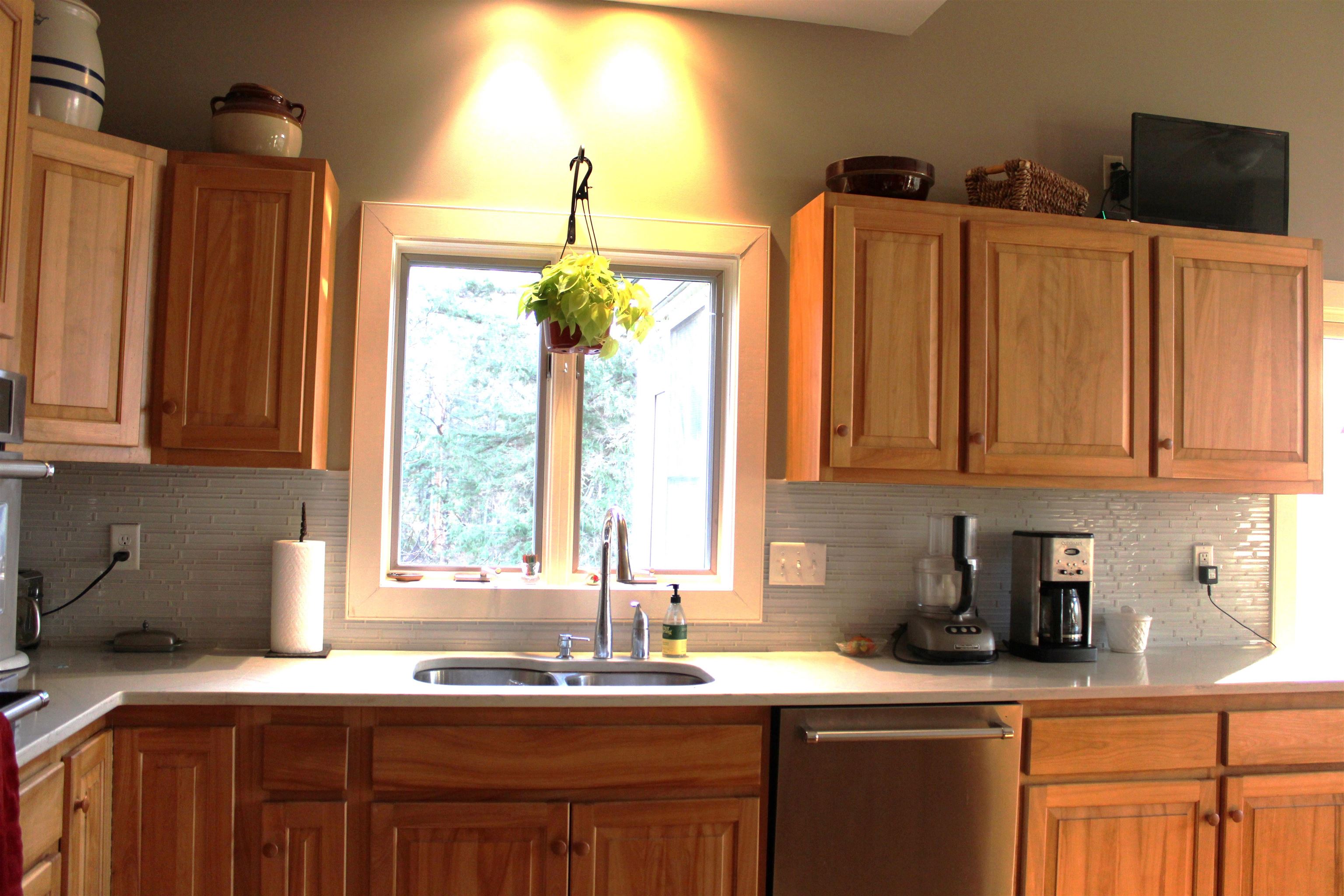 86 North Street Amherst, NH 03031 - Photo 22 of 42