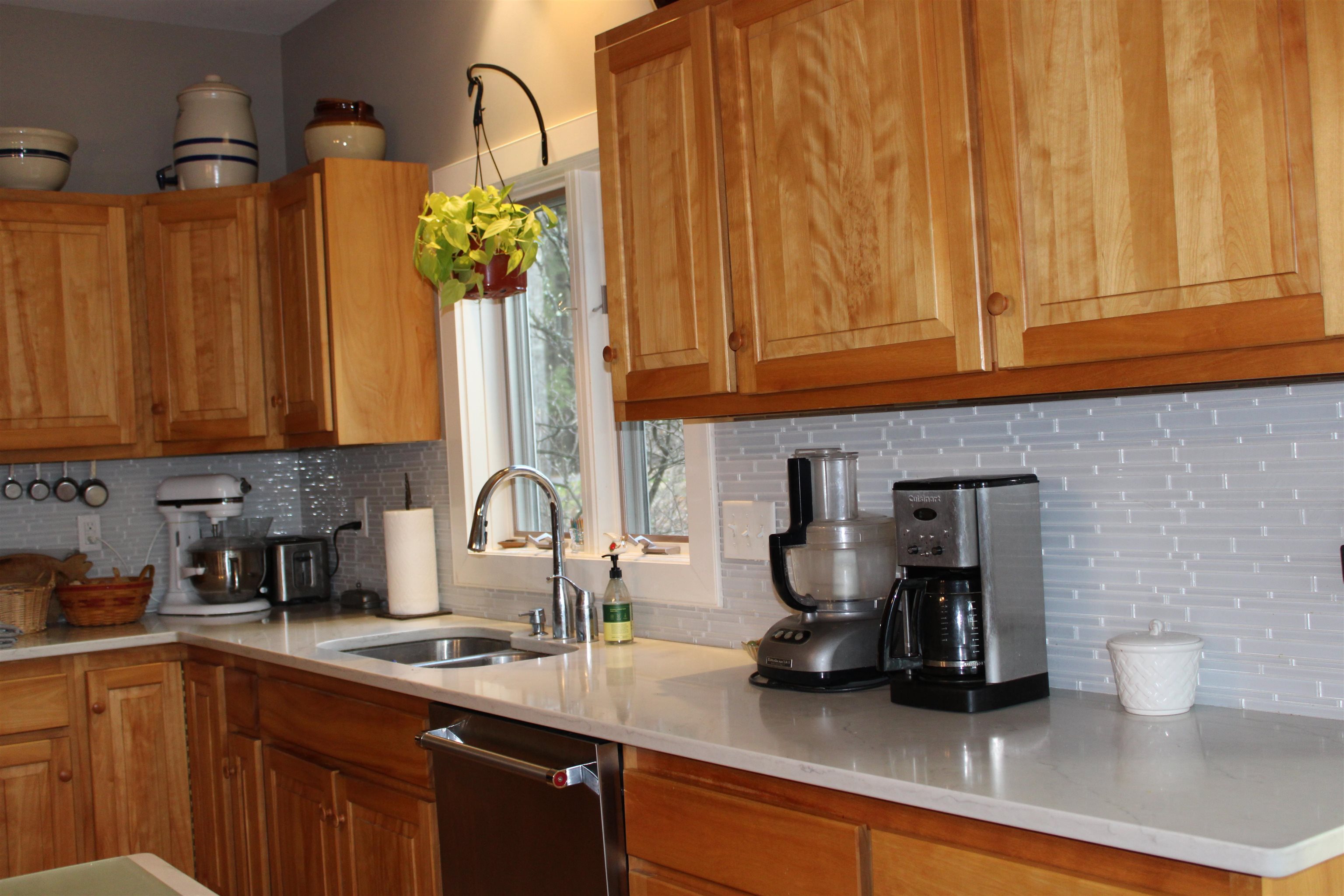 86 North Street Amherst, NH 03031 - Photo 23 of 42