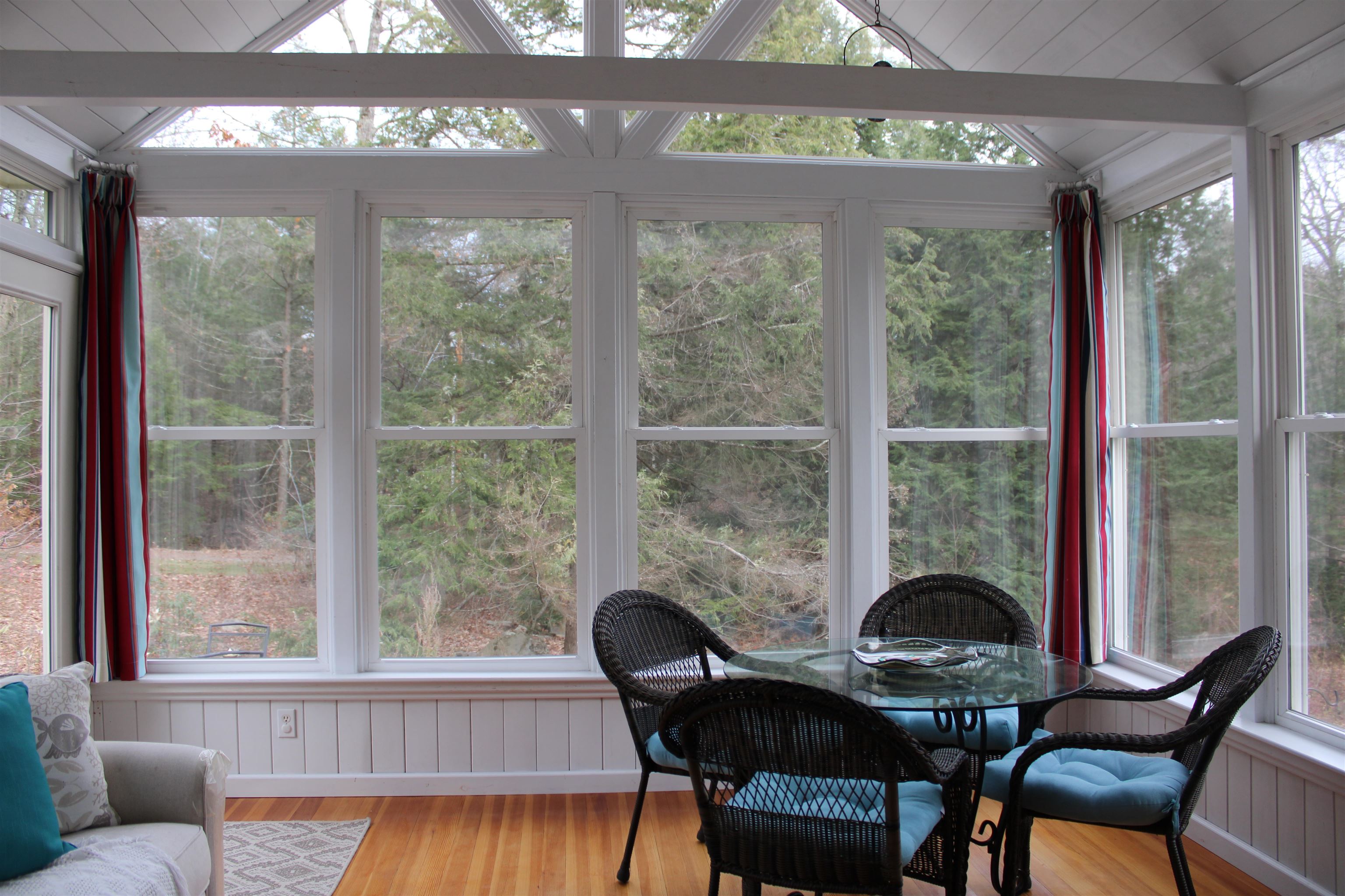 86 North Street Amherst, NH 03031 - Photo 29 of 42