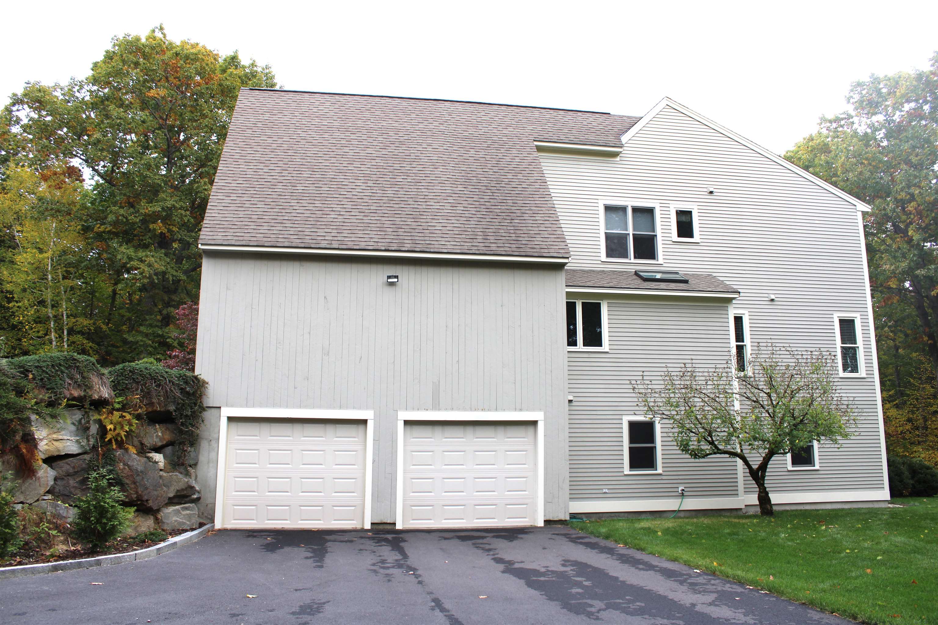 86 North Street Amherst, NH 03031 - Photo 6 of 42