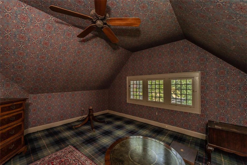 320 East 3rd Avenue Rome, GA 30161 - Photo 65 of 94 a room with gym equipment and a window