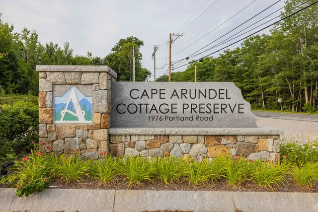 $450,000 | 23 Adams Lane, Unit 4, Arundel, ME 04046