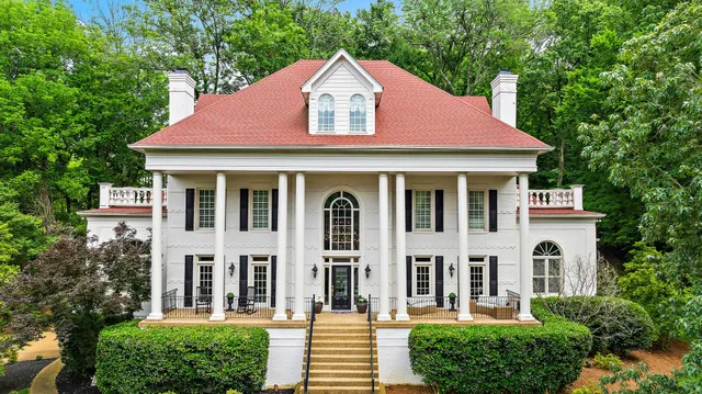 $3,380,000 | 30 Park Meadows, Nashville, TN 37215