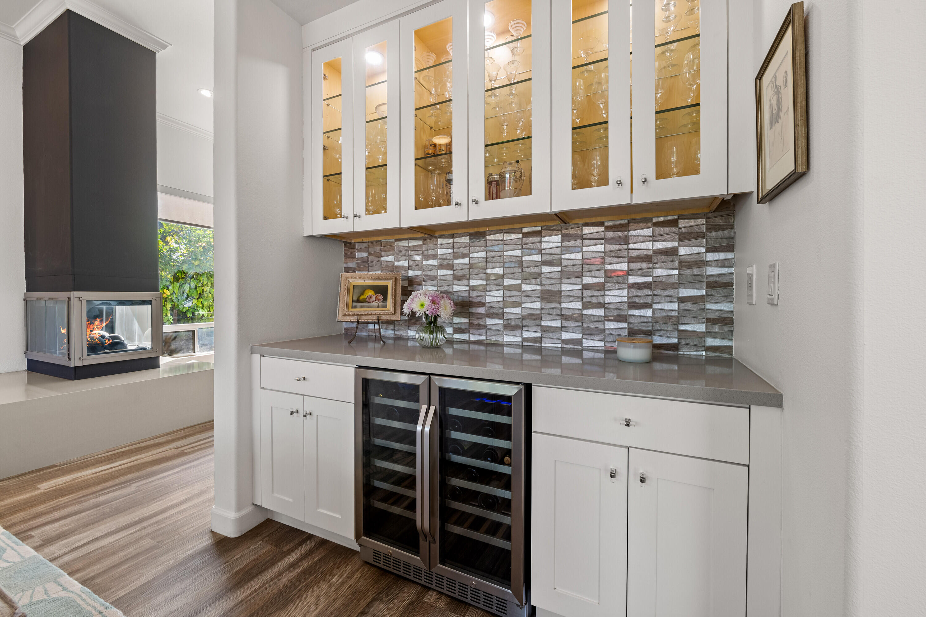 1400 Verdugo Road Palm Springs, CA 92262 - Photo 14 of 50 Dry Bar Wine Fridge