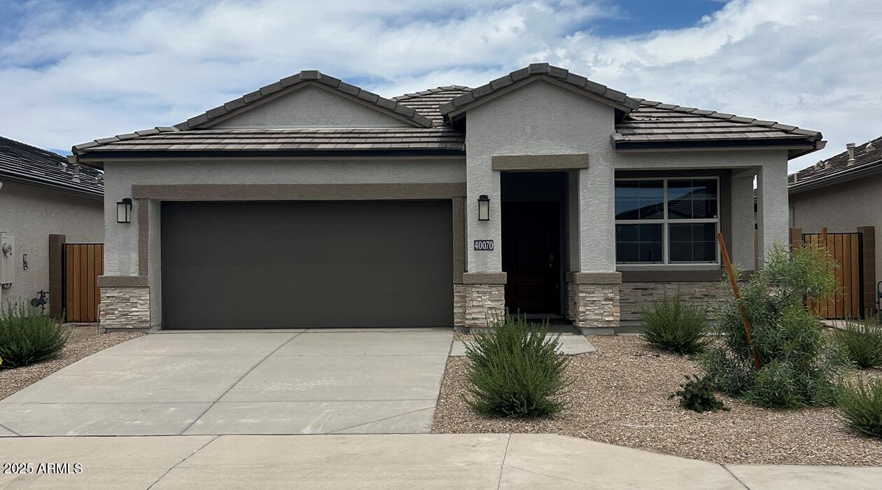 40070 West Venture Road Maricopa, AZ 85138 - Photo 1 of 32 2106