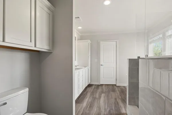 a view of an empty walk in closet