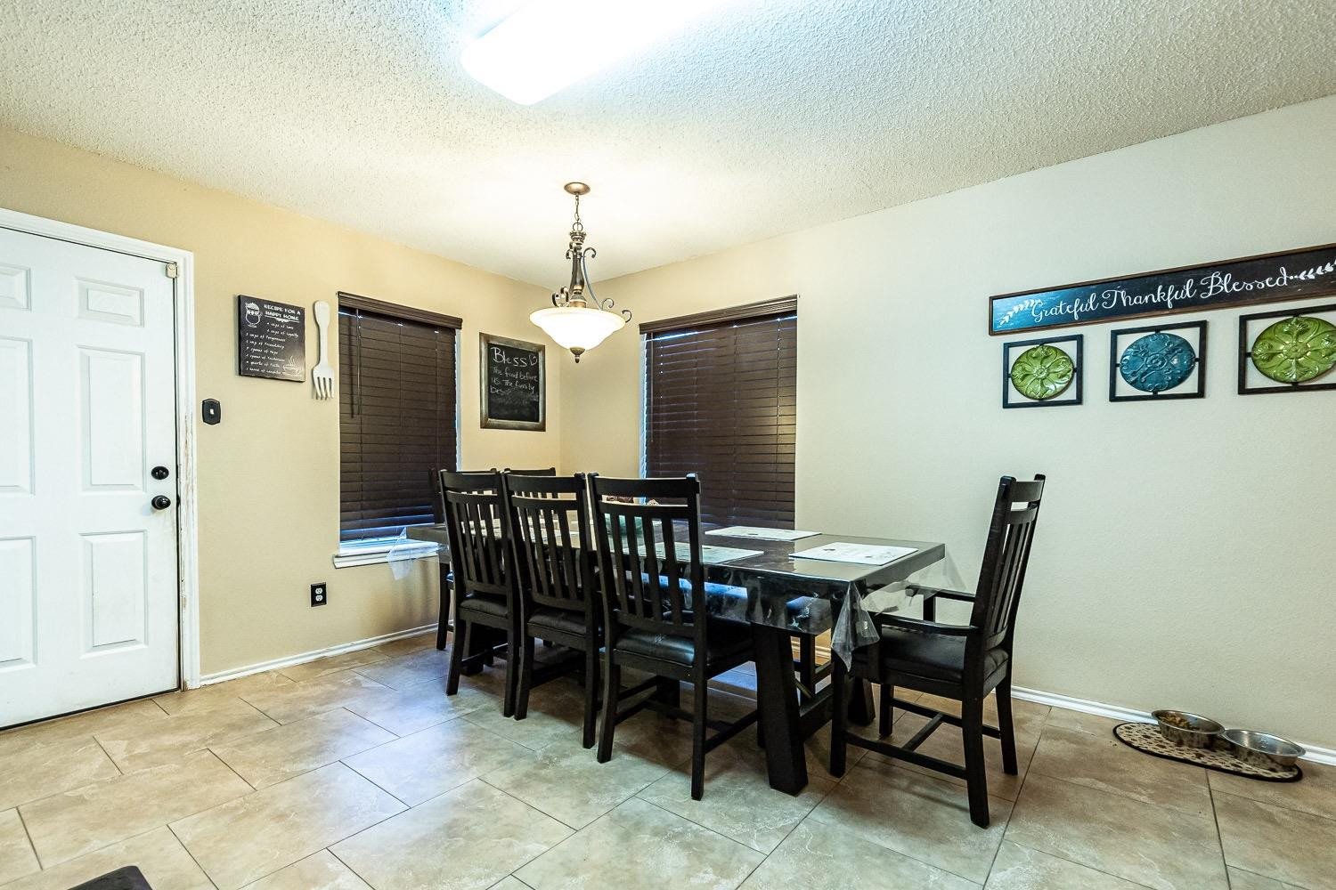 1430 78th Street Lubbock, TX 79423 - Photo 19 of 37 Photo 19