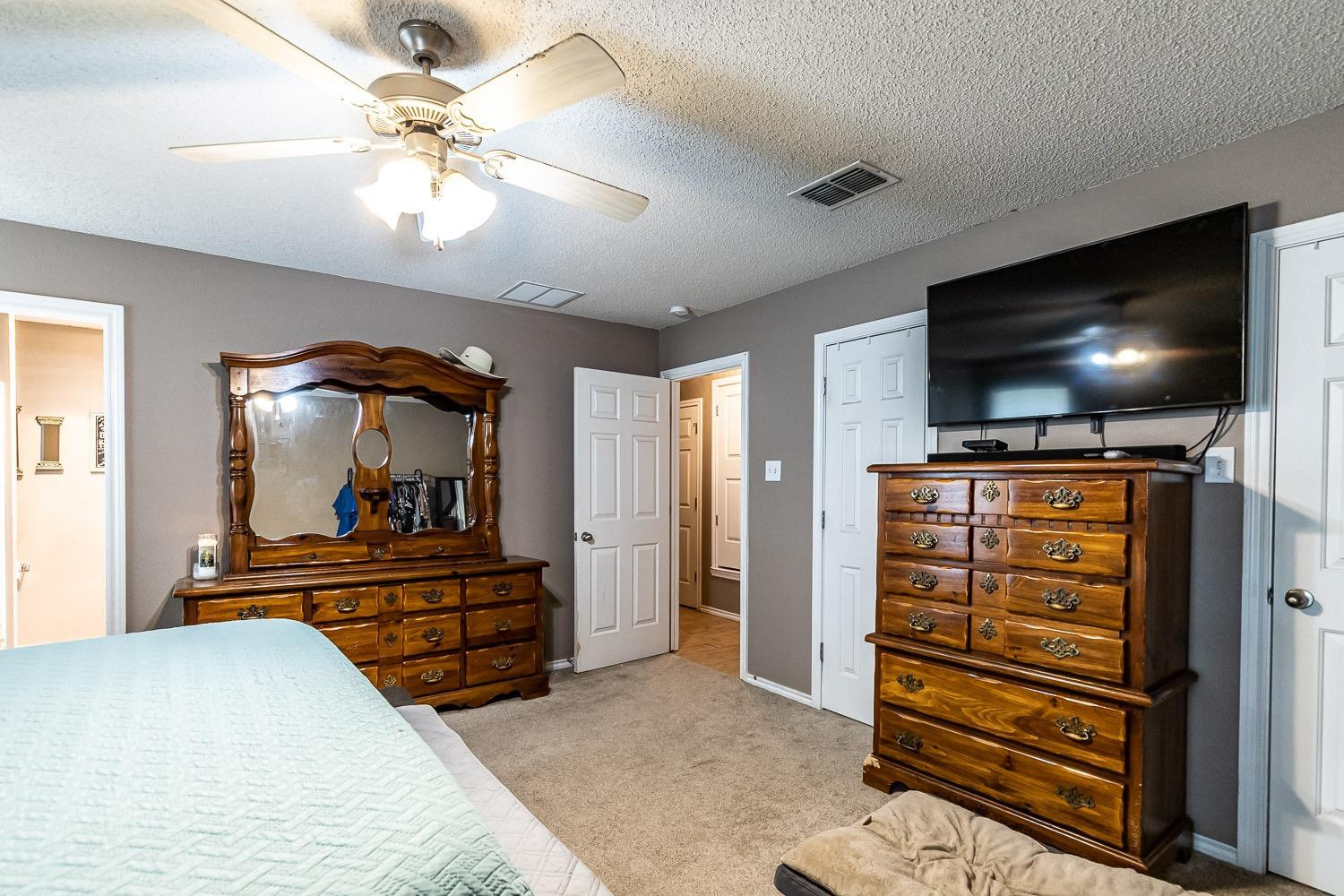 1430 78th Street Lubbock, TX 79423 - Photo 21 of 37 Photo 21