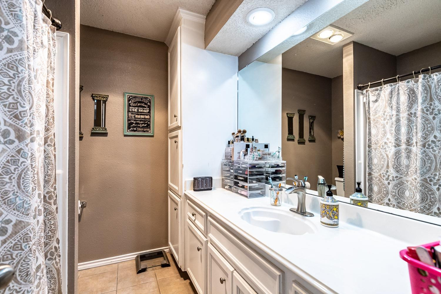 1430 78th Street Lubbock, TX 79423 - Photo 24 of 37 Photo 24