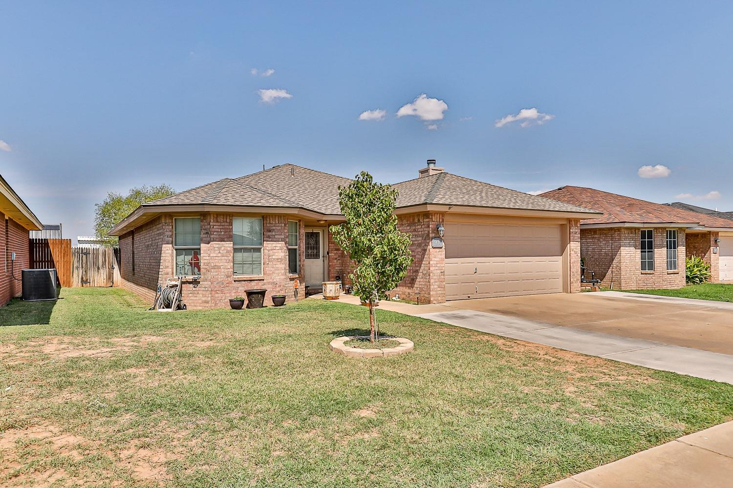 1430 78th Street Lubbock, TX 79423 - Photo 4 of 37 Photo 4