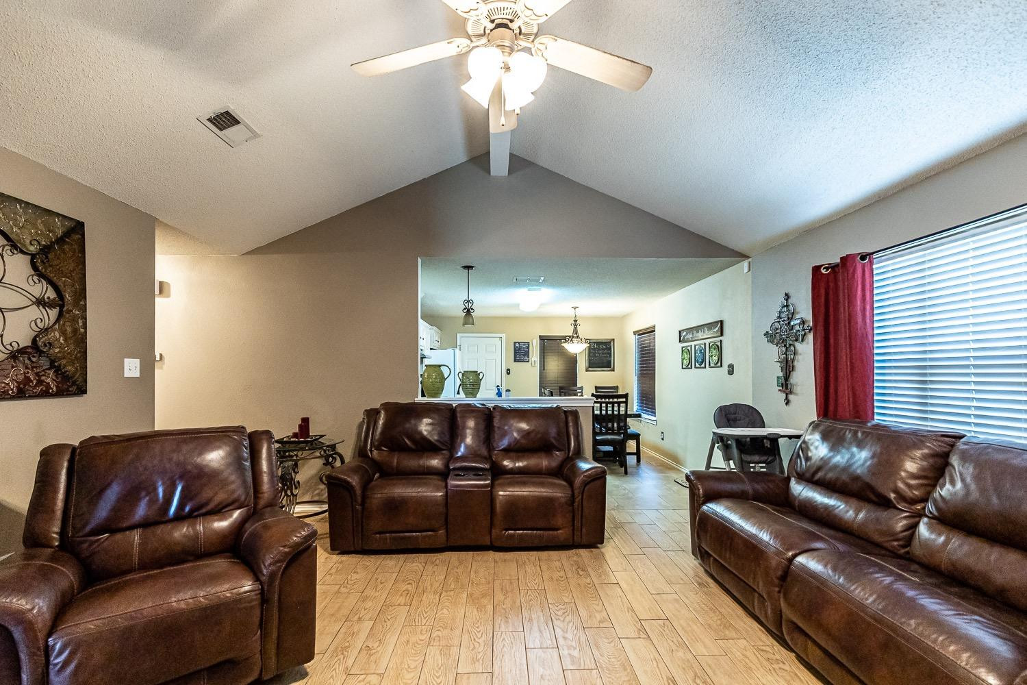 1430 78th Street Lubbock, TX 79423 - Photo 9 of 37 Photo 9