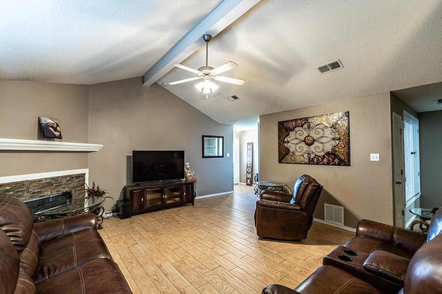 1430 78th Street Lubbock, TX 79423 - Photo 10 of 37 Photo 10