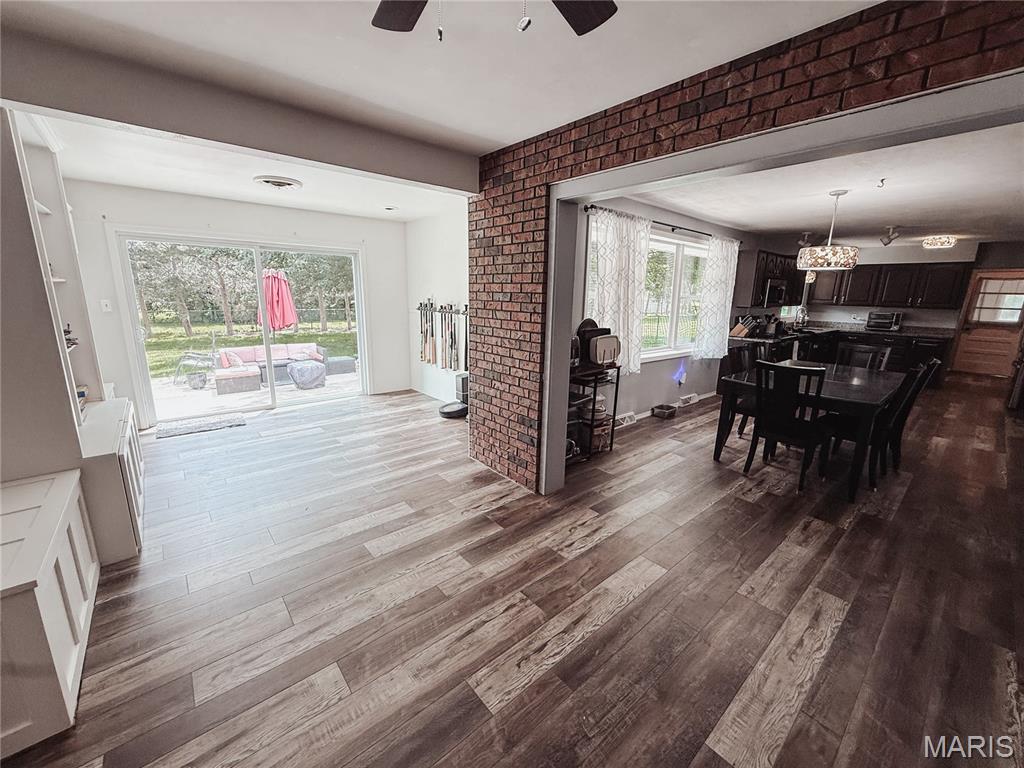 2707 Lemon Street Road Highland, IL 62249 - Photo 14 of 53