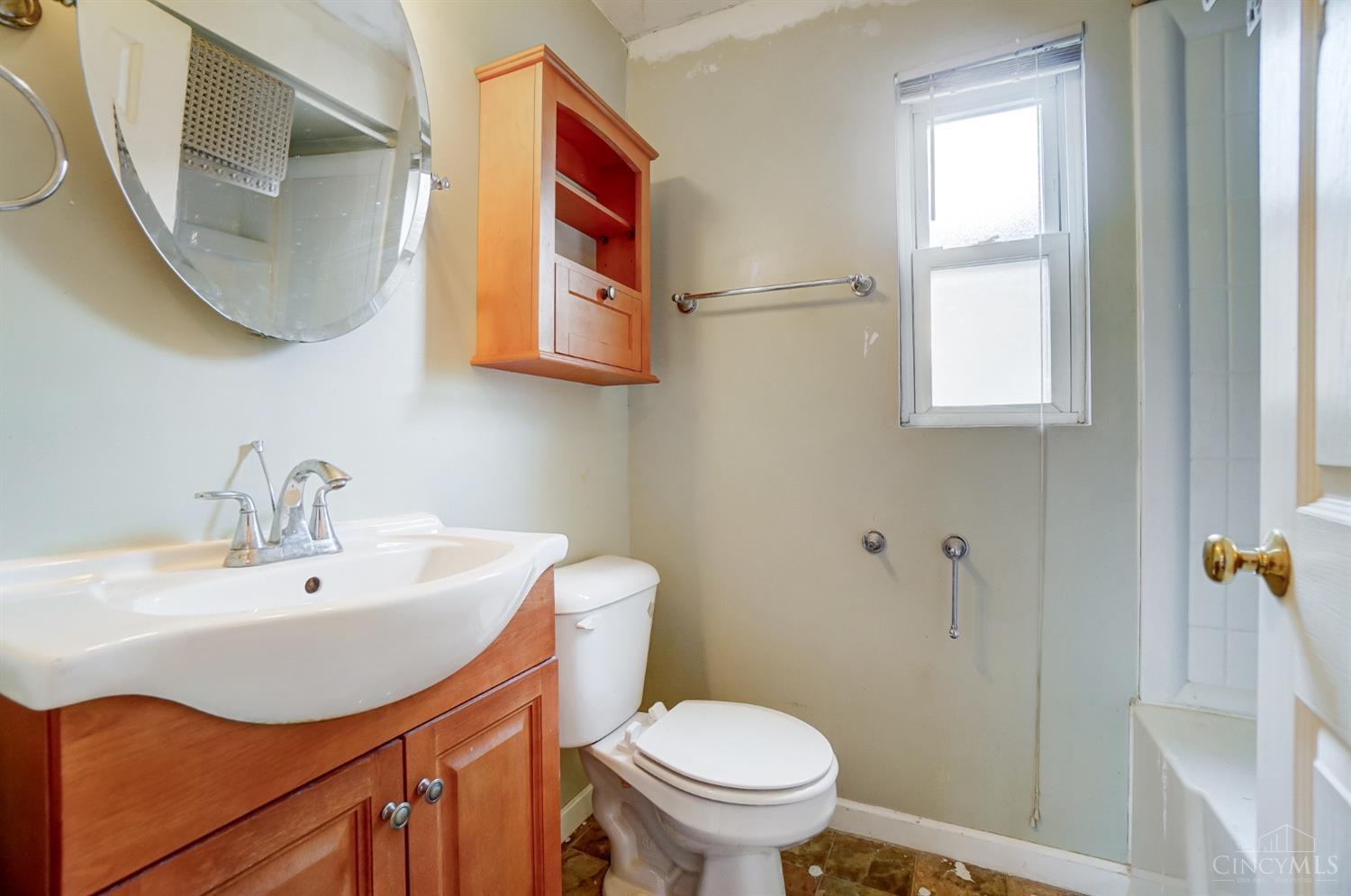 2488 Ferguson Road Cincinnati, OH 45238 - Photo 36 of 67 Gallery Image 36