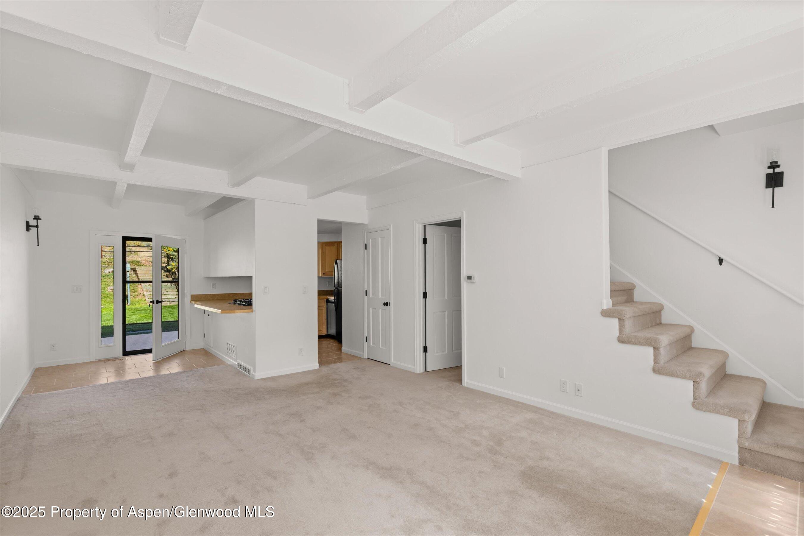 331 Holland Hills Road, Unit 2 Basalt, CO 81621 - Photo 6 of 13 Living Room