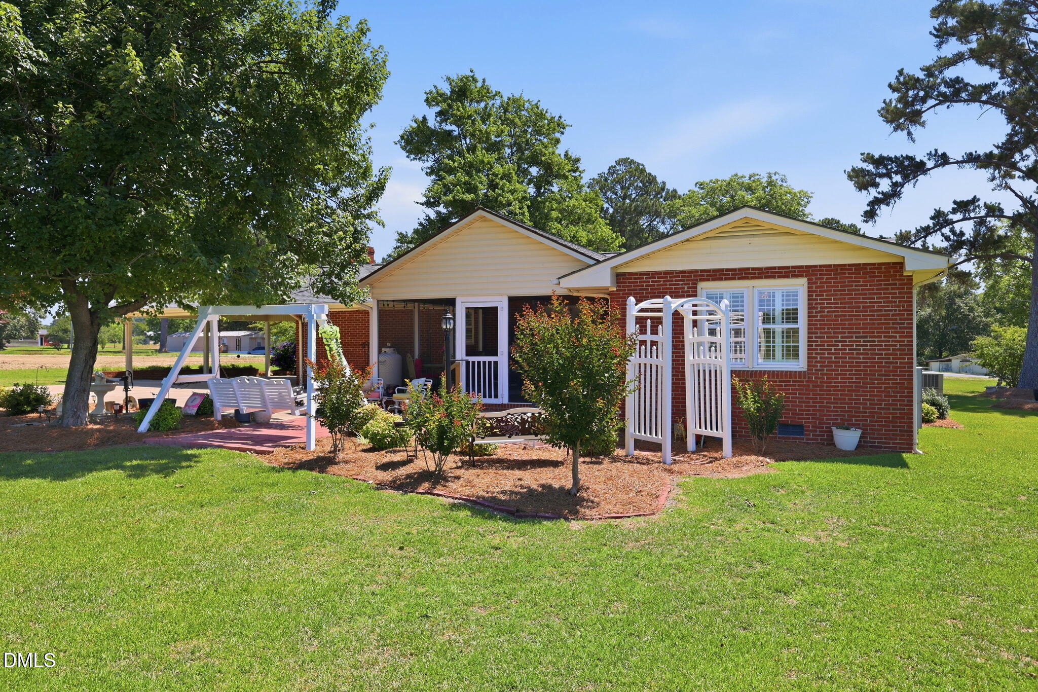 913 West Core Road Dunn, NC 28334 - Photo 31 of 45