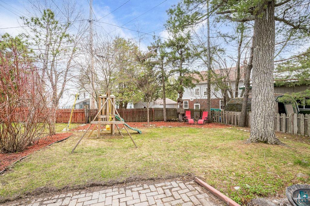 2312 East 8th Street Duluth, MN 55812 - Photo 36 of 44