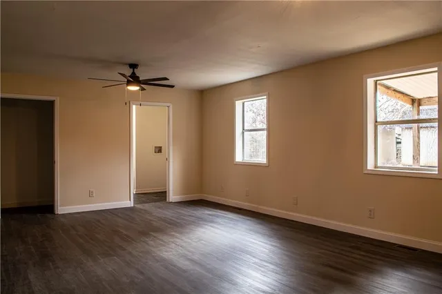 $289,000 | 19694 County Road 258, Wheatland, MO 65779