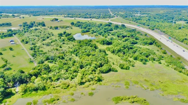 $375,000 | 800 South 45th Highway, Unit E, Richland, TX 76681