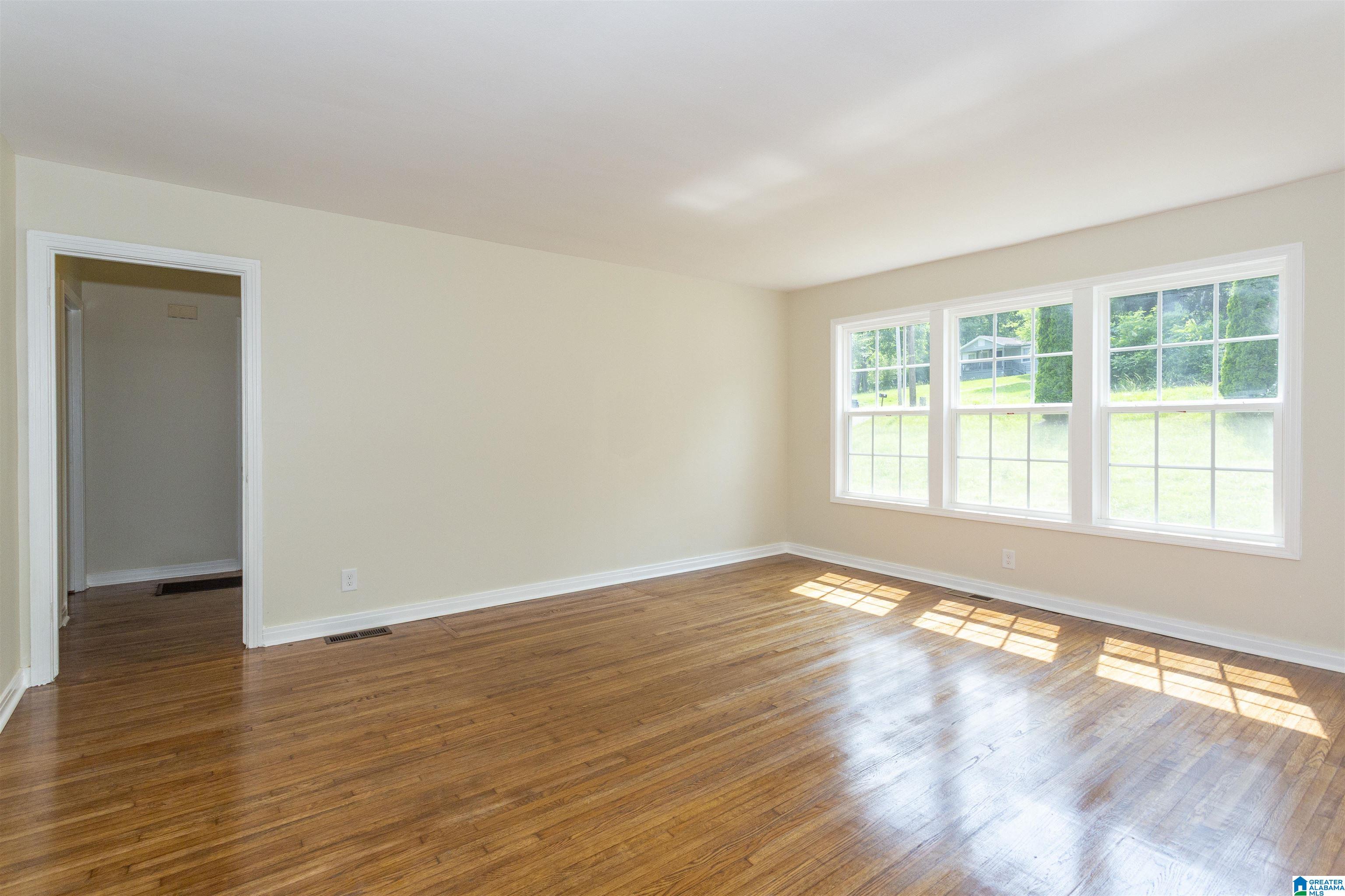 921 5 Mile Road Birmingham, AL 35215 - Photo 5 of 38