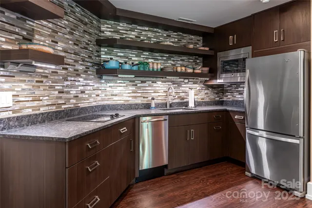 $3,700,000 | 10 Fairsted Drive, Asheville, NC 28803