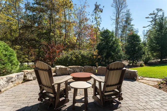 $3,700,000 | 10 Fairsted Drive, Asheville, NC 28803