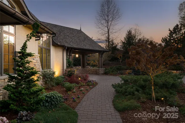 $3,700,000 | 10 Fairsted Drive, Asheville, NC 28803