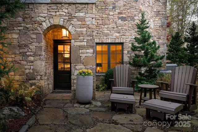 $3,700,000 | 10 Fairsted Drive, Asheville, NC 28803