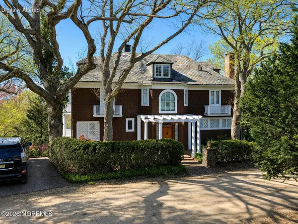 $2,250,000 | 44 West Twin Road, Highlands, NJ 07732