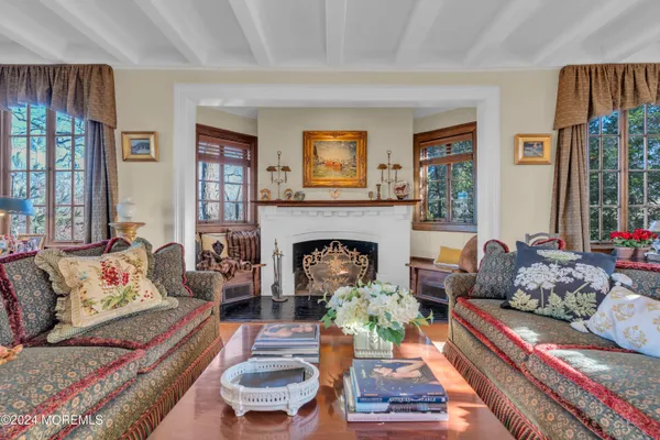 $2,250,000 | 44 West Twin Road, Highlands, NJ 07732