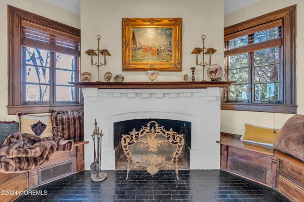 $2,250,000 | 44 West Twin Road, Highlands, NJ 07732