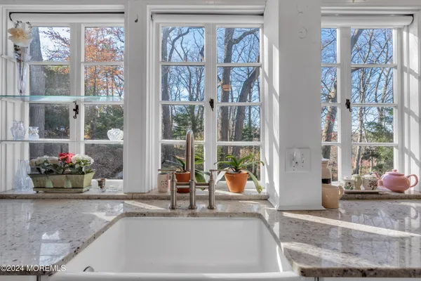 $2,250,000 | 44 West Twin Road, Highlands, NJ 07732