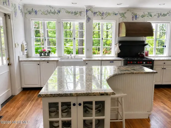 $2,250,000 | 44 West Twin Road, Highlands, NJ 07732